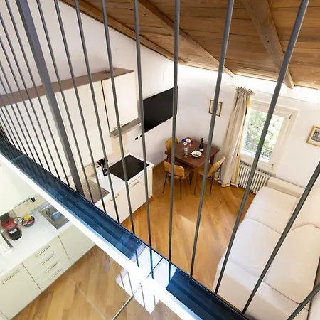 Apartamento Frassinago Deluxe Suites-bolognarooms