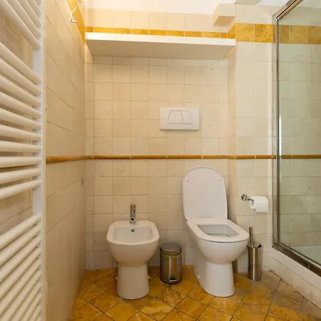 Frassinago Deluxe Suites-bolognarooms Apartamento *