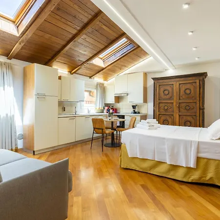 Frassinago Deluxe Suites-bolognarooms *